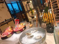 -鲜艳西餐厅(衡山路十二号华邑店)