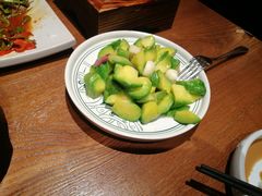 -云海肴·汽锅鸡·云南菜(天山百盛优客店)