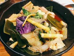 -万记麻辣烫国展总店