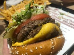 -The Habit Burger Grill 哈比特汉堡(爱琴海店)