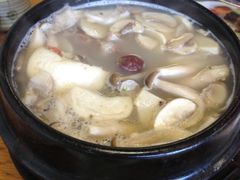 菌菇牛尾汤-益百岁牛尾汤(香山路店)