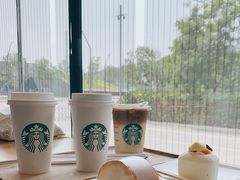 -星巴克(首钢店)