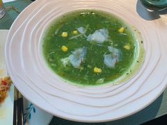 鳕鱼莼菜汤-蜜桃花开·中西融合菜E&W(南长街店)