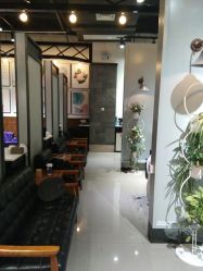 -FRIDAY星期五专业美发沙龙