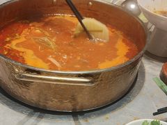 -野山舂·贵州现舂酸汤牛肉(民生路店)