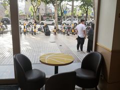 -德克士(三门路店)