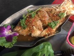 -两兄弟Song Pee Nong(2号店)
