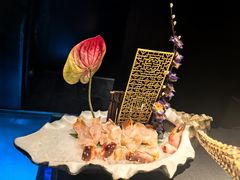 -蟹犇前•帝王蟹雪蟹(陆家嘴店)
