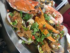 -大城·烧烤海鲜大排档(台东店)