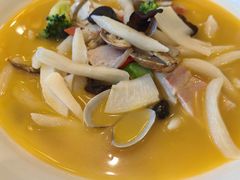 海鲜面疙瘩-侬佳蒸菜馆(听潮店)