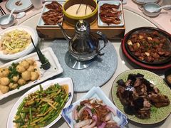 -海派美食·家宴海鲜青岛菜·石锅鲽鱼头(东方城店)