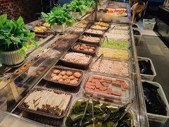 -牛里牛气· 榴莲海鲜鲜牛肉自助火锅·烤肉(横岗店)