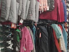 -迪卡侬(高新万达店)