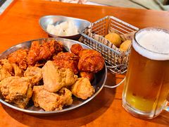 -BHC炸鸡(明洞总店)