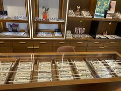 -一代眼镜·蔡司配镜(浦东大拇指广场店)