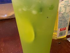 -依呀呀ktv烧烤小串(中山西路店)