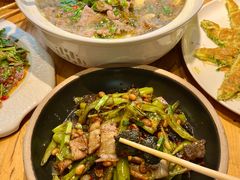 -小三峡食府(西五路店)
