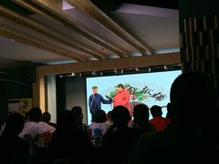 -嘻哈包袱铺(交道口店)