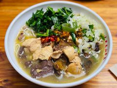 -文山荷鲜居(翠湖店)