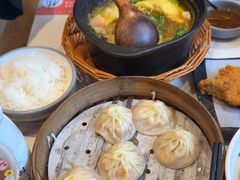 -馋三尺蟹粉小笼(人民广场店)