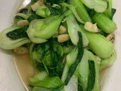 -湖南人家湘菜馆(镇江路店)