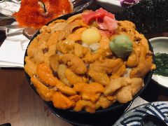 三色海胆饭-魔丼屋(日月光店)