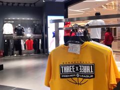 -迪桑特DESCENTE(青岛山东路万象城店)