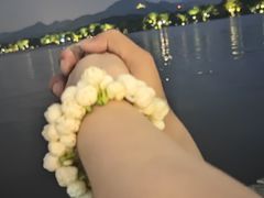 -夜火烤摊·东北烧烤酒场·老杨小黄鱼