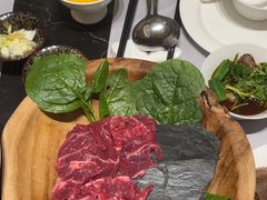 -红鼎豆捞·非遗鲍皇汤火锅(宝丰路店)