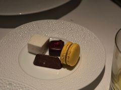 -Le Bernardin