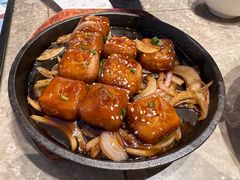 -月枫江南小馆(绿地缤纷广场店)