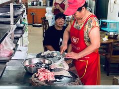 -周良天山牛杂城(天山路总店)