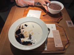 -RUXU入续糖水铺与包(卓悦中心店)