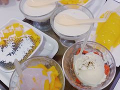 榴莲奶冻-圆碌碌甜品屋(丹灶店)