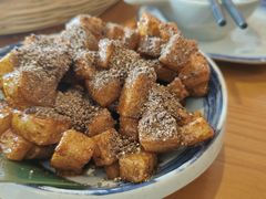 -包整·丝娃娃(一览甲秀楼风景店)