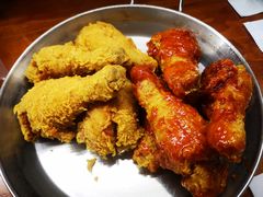 -BHC炸鸡(明洞总店)