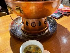 -炉小二铜锅牛蛙•川湘菜(三里屯店)