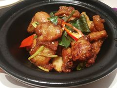 金不换三杯浓香滑鸡煲-太兴餐厅(东方广场分店)