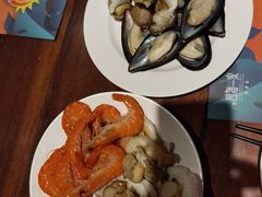 -四海一家自助餐(益田假日广场店)