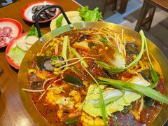 -黔多多贵州地摊火锅(木古地铁站店)