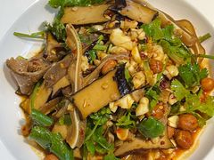 -费大厨辣椒炒肉(万家丽一店)