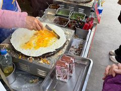 -正宗杂粮煎饼香软鸡蛋饼