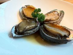 秘制冰镇鲍鱼-初花·日本料理