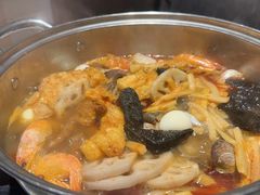 -松哥油焖大虾.小龙虾.黑鸭煲(海岸城店)