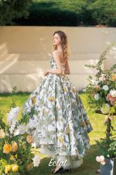 点击看大图 -Renee芮亦婚纱