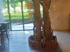 -上海虹桥西郊假日酒店