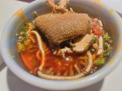 -二荆条·蜀鲜汇城市森林火锅