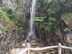 -鄣山大峡谷