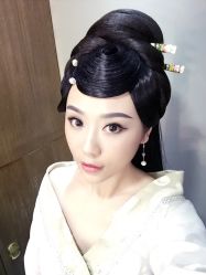 -盘子女人坊生日照·摄影馆(华强店)