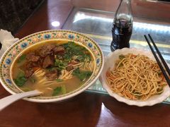 -金杨拉面王小吃面馆·牛三宝面·红烧牛肉粉